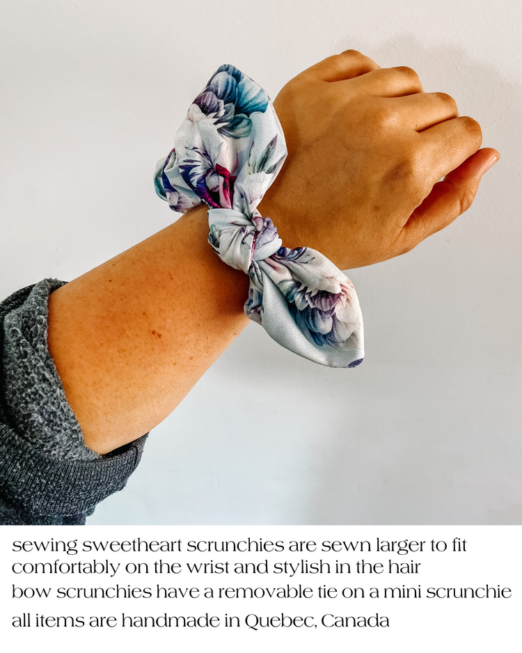 Reading Bow Scrunchie Sewing Sweethearts