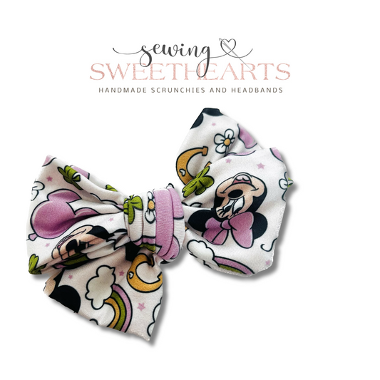 Irish Mouse Bow Sewing Sweethearts