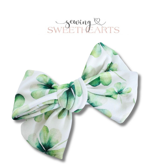 Lucky Clovers Bow Sewing Sweethearts